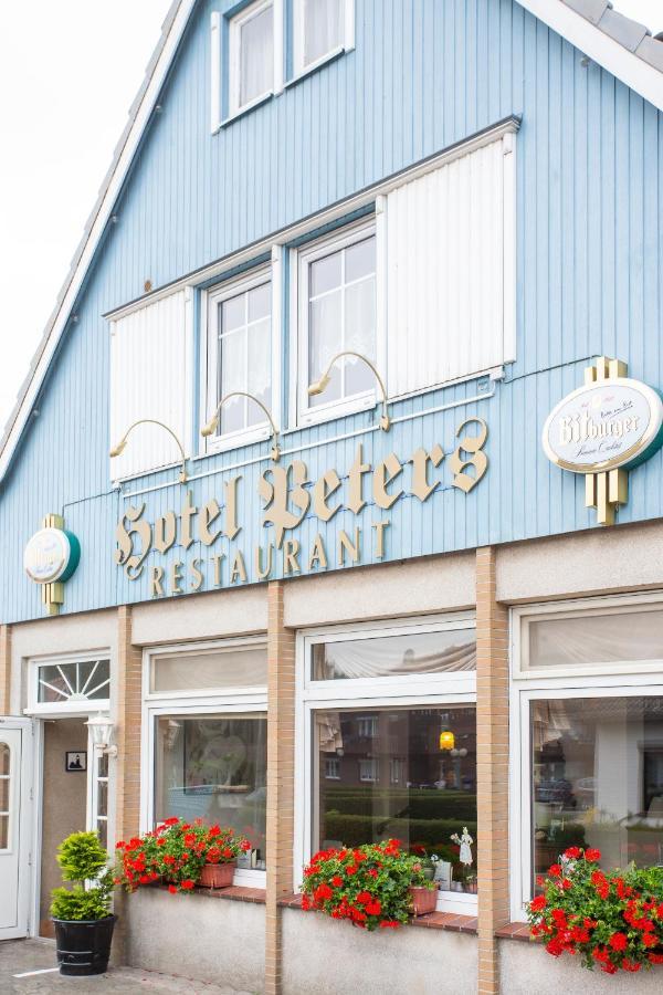 Hotel Peters Neuharlingersiel Exterior photo